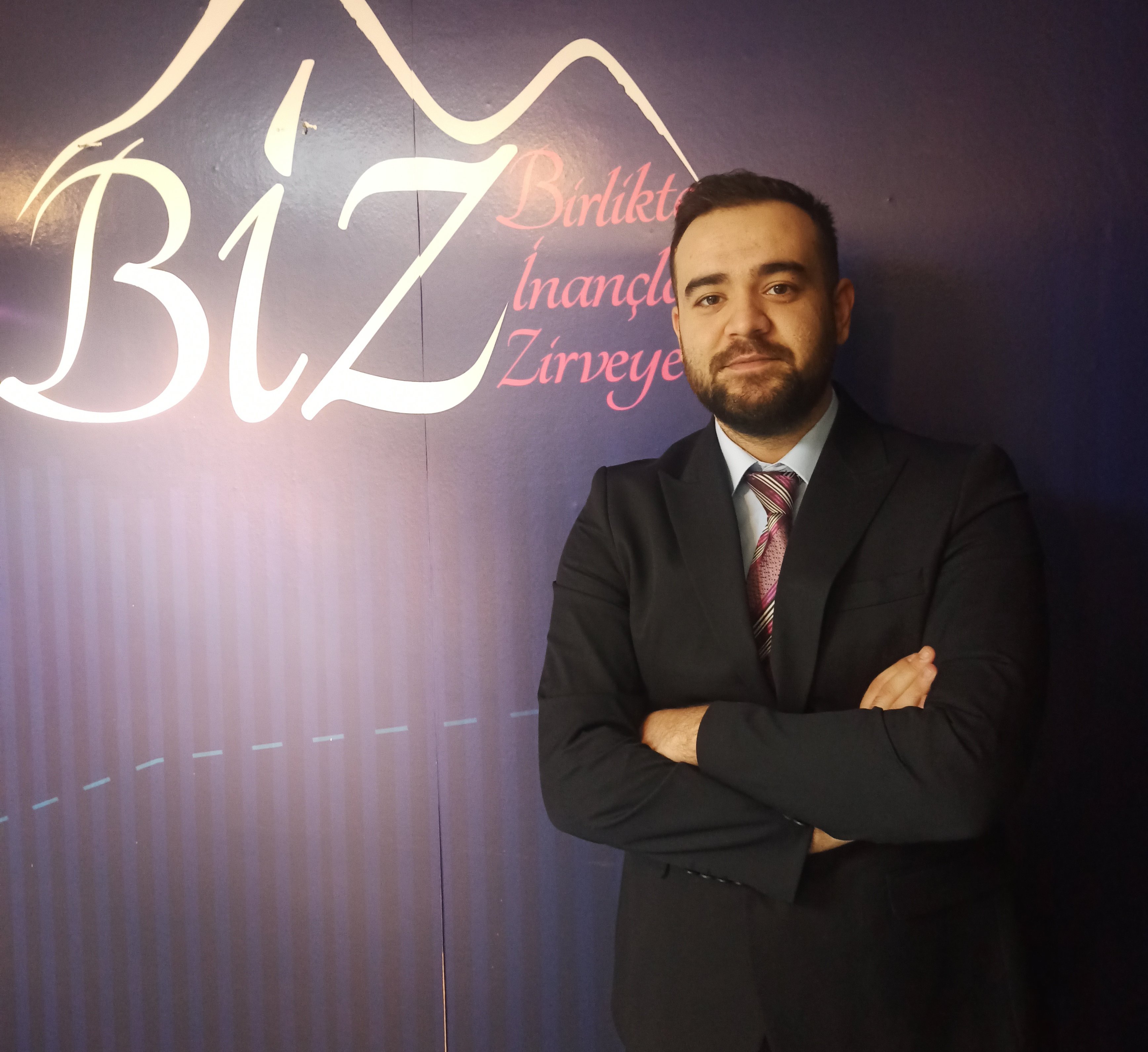 İşletme Mezunumuz Kerim Kerimoğlu, Vakıf Katılım Bankası Uzman Yardımcısı Oldu