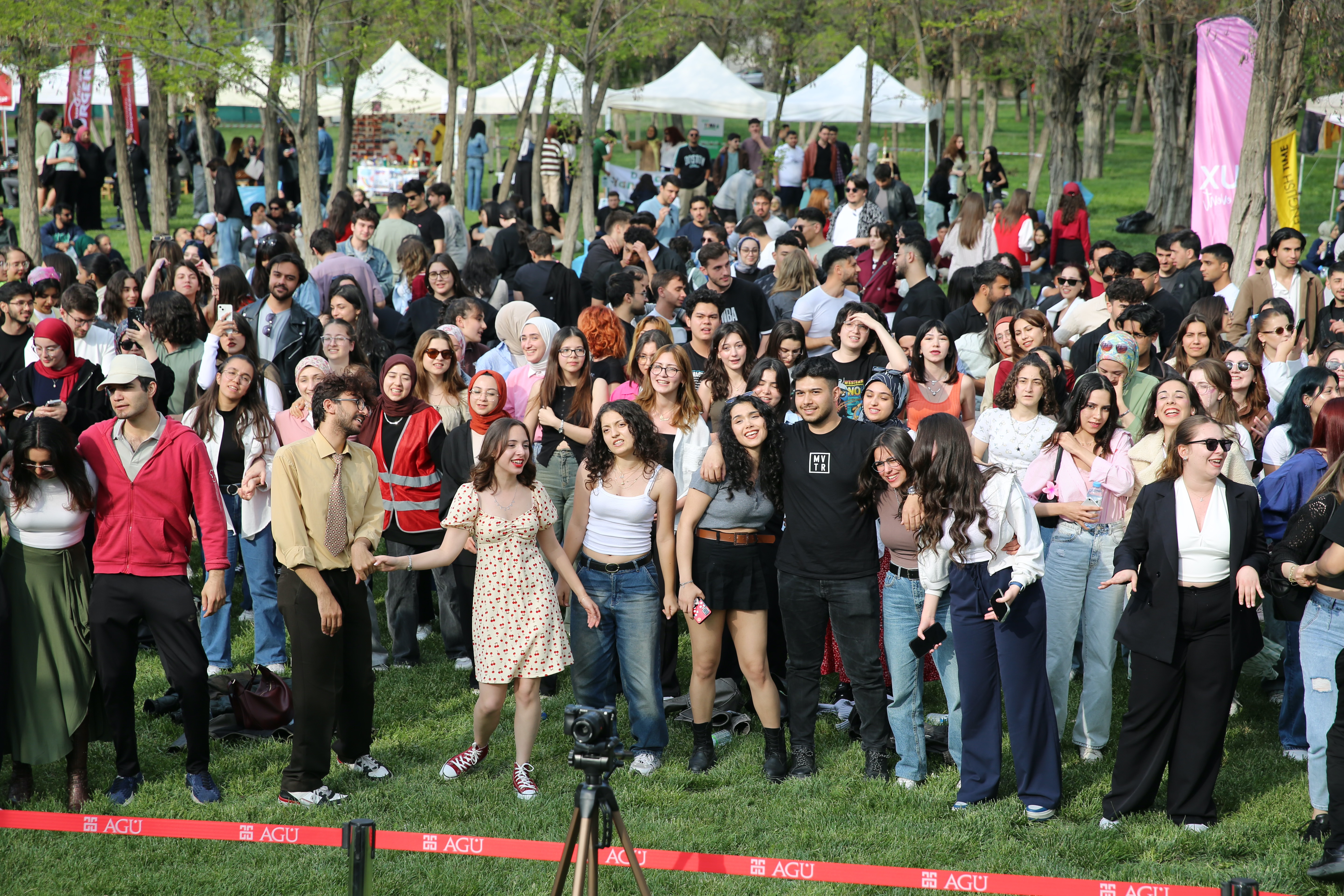 Öğrenciler Spring Fest’le Eğlendi