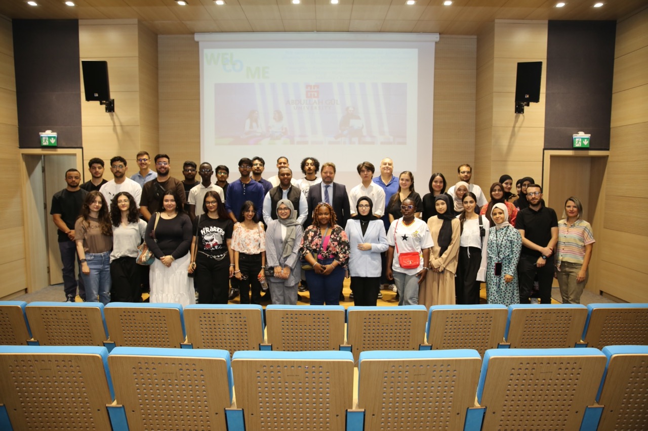 AGÜ’de Uluslararası Öğrencilere Oryantasyon