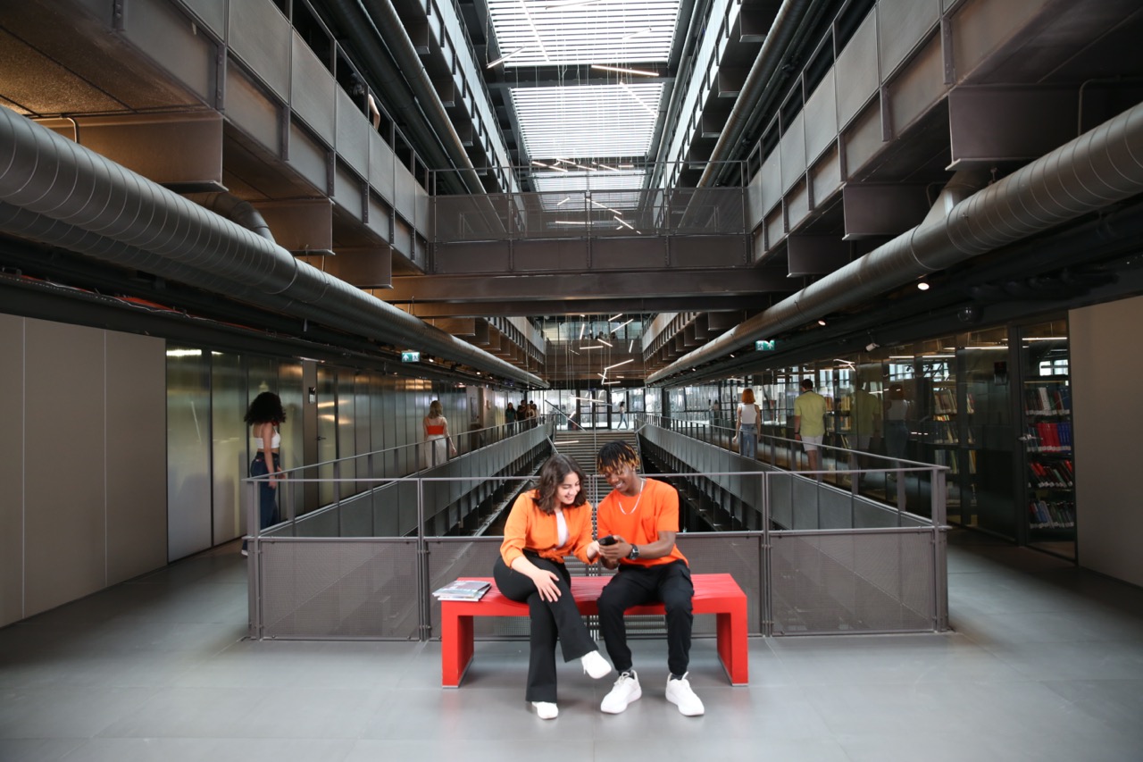 AGÜ, Dünyanın En İyi 1000 Üniversitesi Arasında