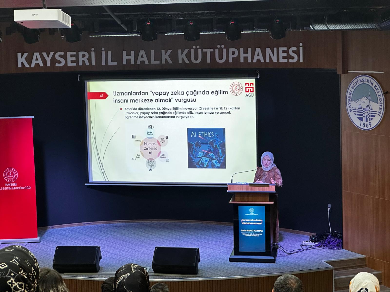 AGÜ’den “Yapay Zekâ Çağında Ebeveyn Olmak” Konulu Seminer