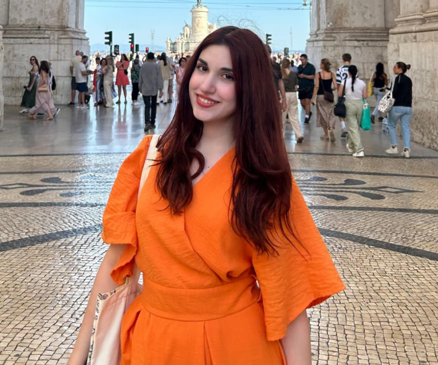 Psikoloji Mezunumuz Beyza Muhtaroğlu, ARSA Derneği’nde Psikolog Olarak Topluma Katkı Çalışmaları Yürütüyor