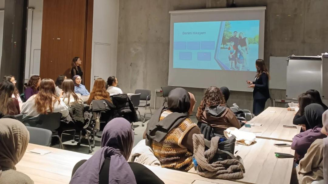 Kadın Mühendisler İçin İlham Veren Etkinlik