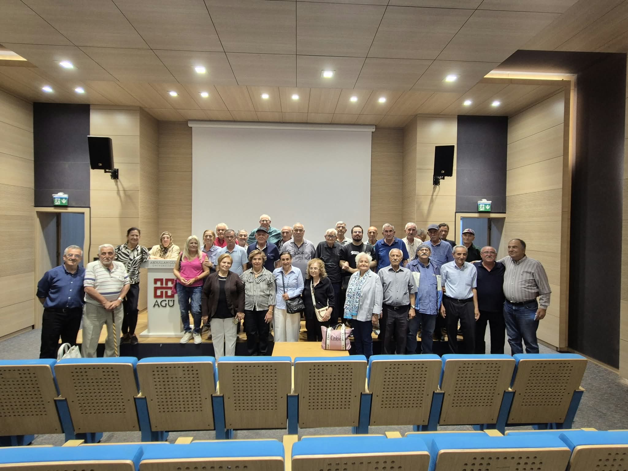 Eski Sümerbank Fabrikası Çalışanları AGÜ'de Buluştu
